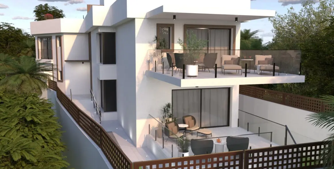Продажа  коммерческого участка в Mijas Costa 8