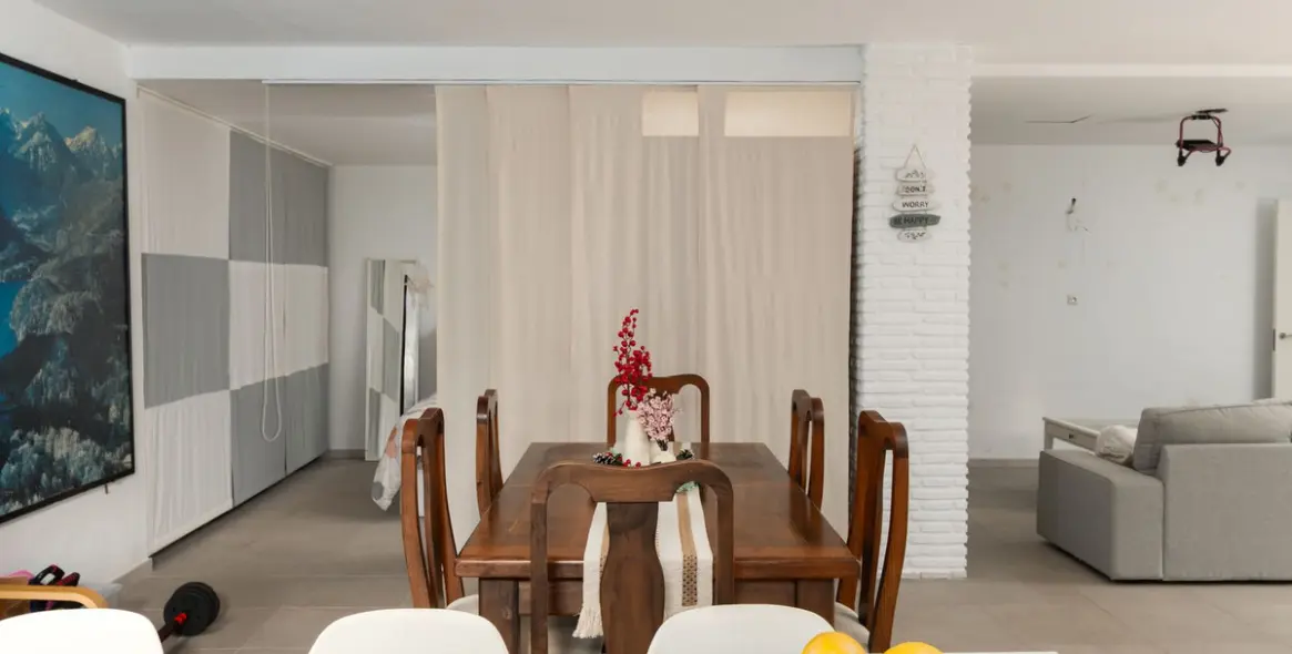 Sale of detached villa in Alhaurín de la Torre 35