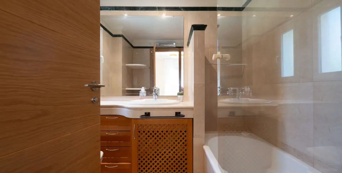 Long-term rent of townhouse in Santa Clara 22