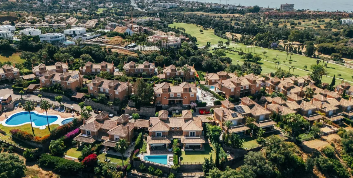 Long-term rent of townhouse in Santa Clara 36