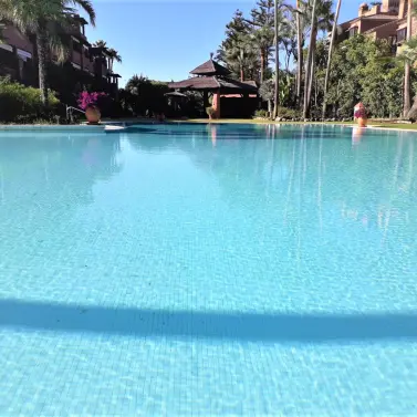 Short-term rent of middle floor apartment in Guadalmina Baja