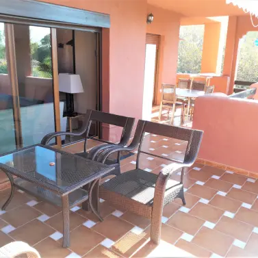 Long-term rent of middle floor apartment in Guadalmina Baja