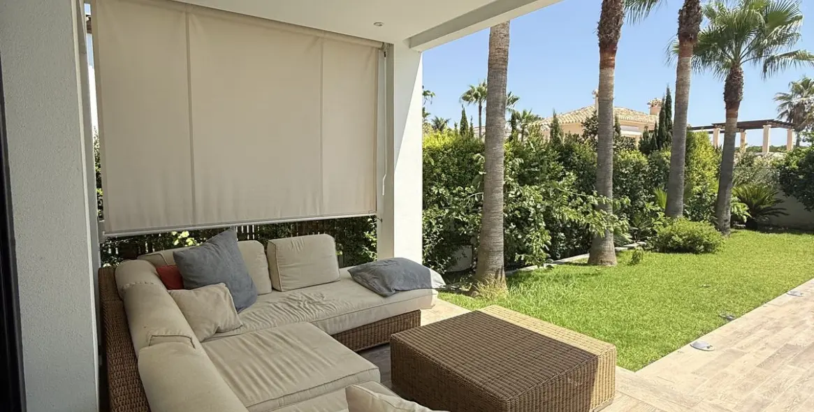 Sale of detached villa in Marbesa 5