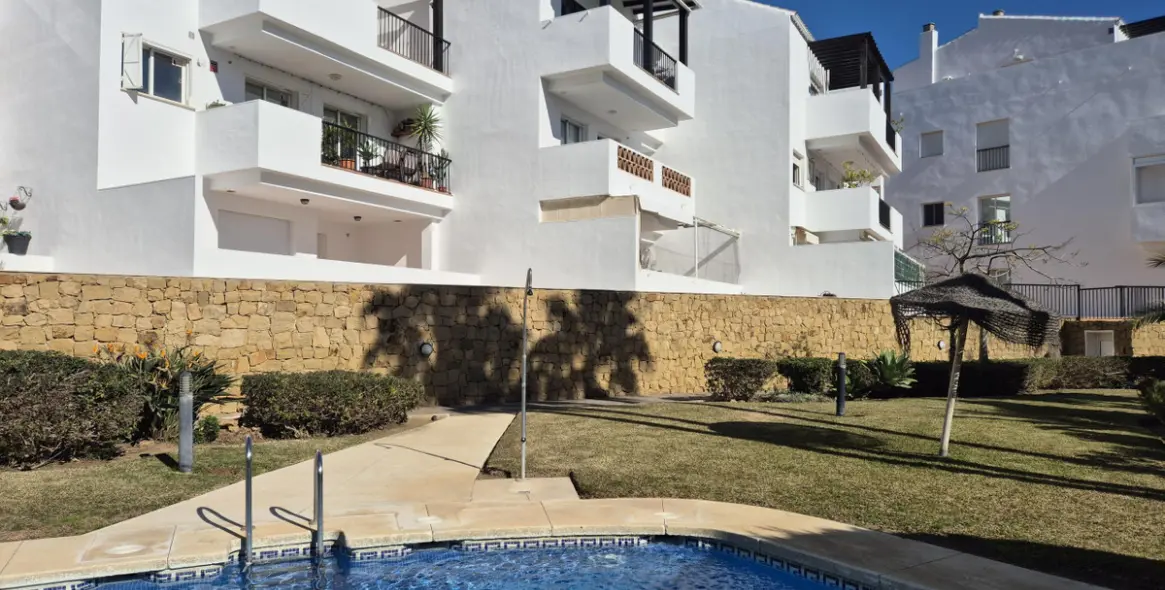 Продажа апартаментов на первом этаже в Riviera del Sol 5