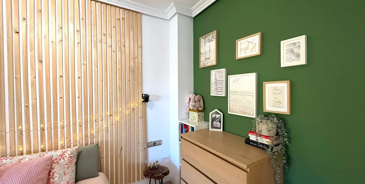 Sale of ground floor apartment in Casares Playa 25