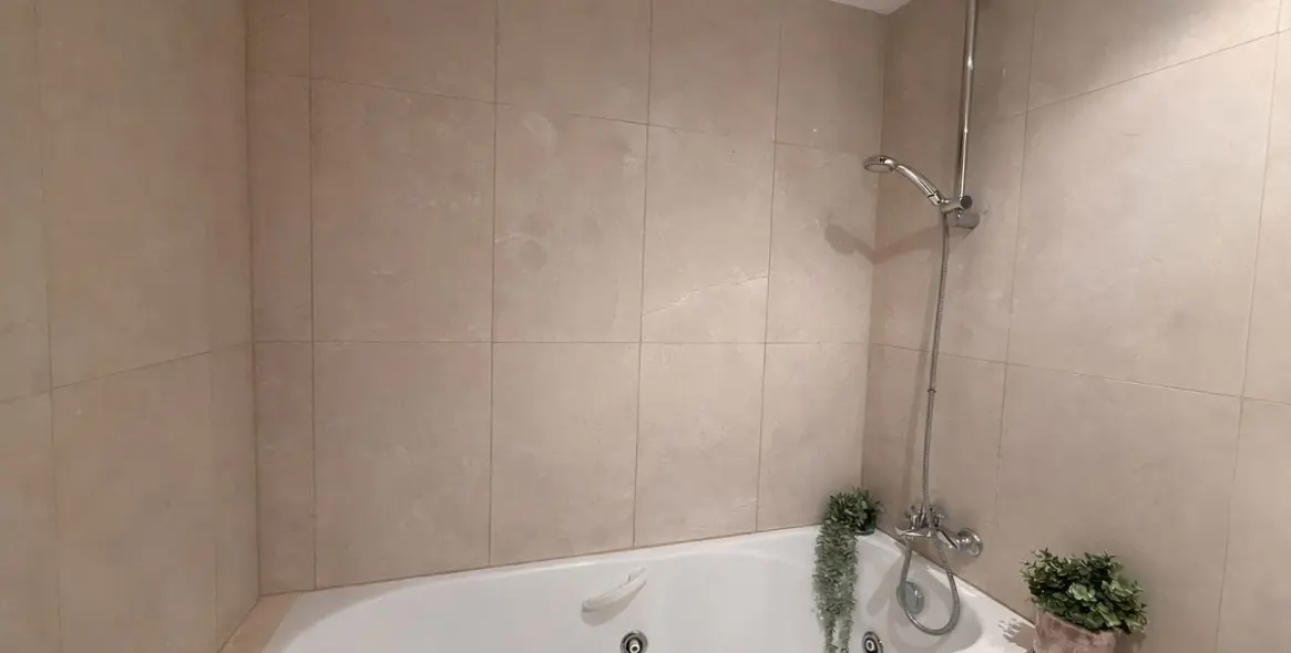 Sale of ground floor apartment in Casares Playa 33