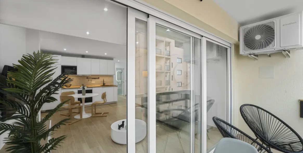 Sale of middle floor apartment in La Carihuela 6