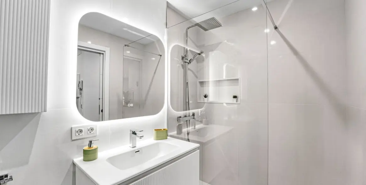 Sale of middle floor apartment in La Carihuela 8