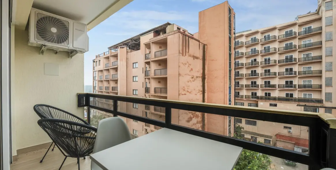 Sale of middle floor apartment in La Carihuela 9