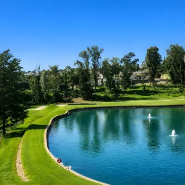 Sale of middle floor apartment in Guadalmina Alta