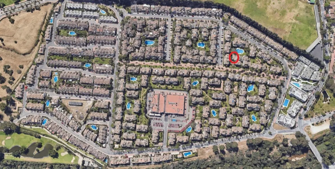 Продажа апартаментов на первом этаже в Marbella 3