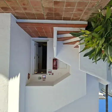 Продажа апартаментов на первом этаже в Marbella