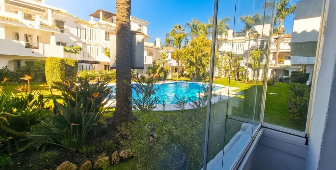 Продажа апартаментов на первом этаже в Marbella 17