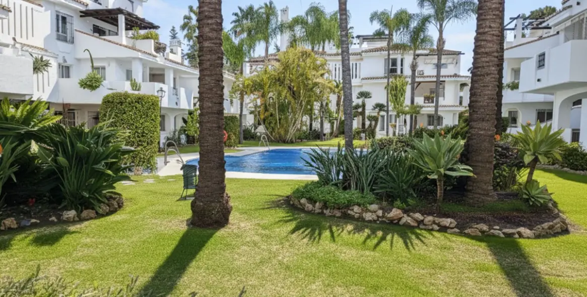 Продажа апартаментов на первом этаже в Marbella 18