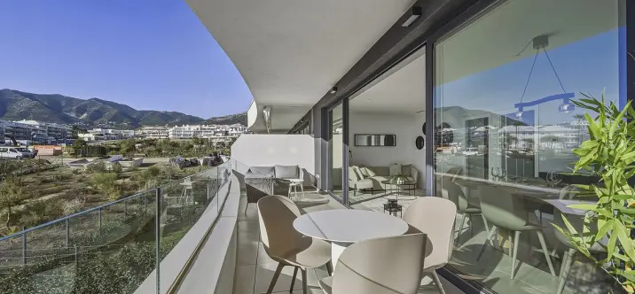 Продажа апартаментов на среднем этаже в Higueron 1