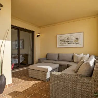 Sale of middle floor apartment in Los Arqueros