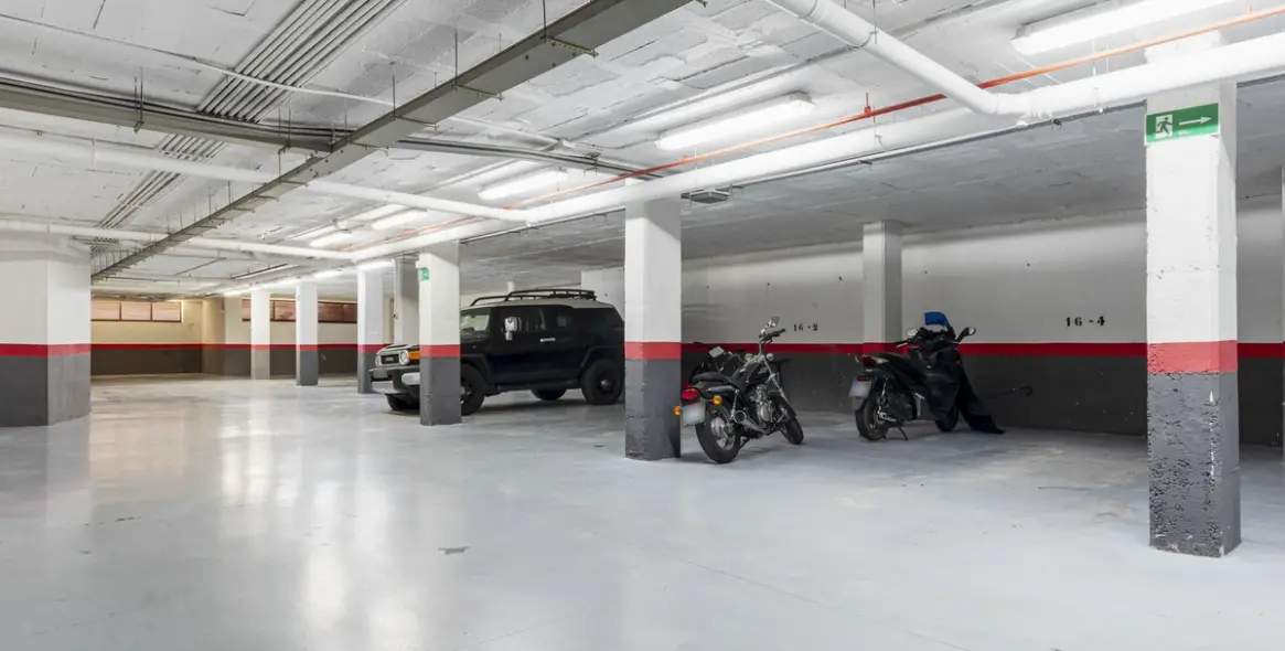 Sale of middle floor apartment in Los Arqueros 24