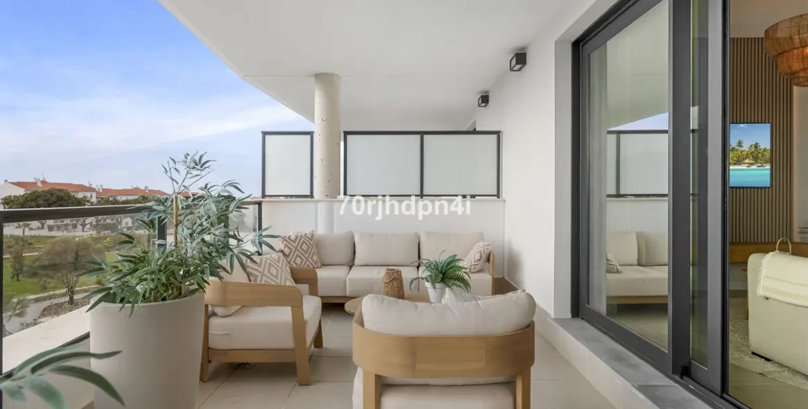 Продажа апартаментов на среднем этаже в Estepona 20