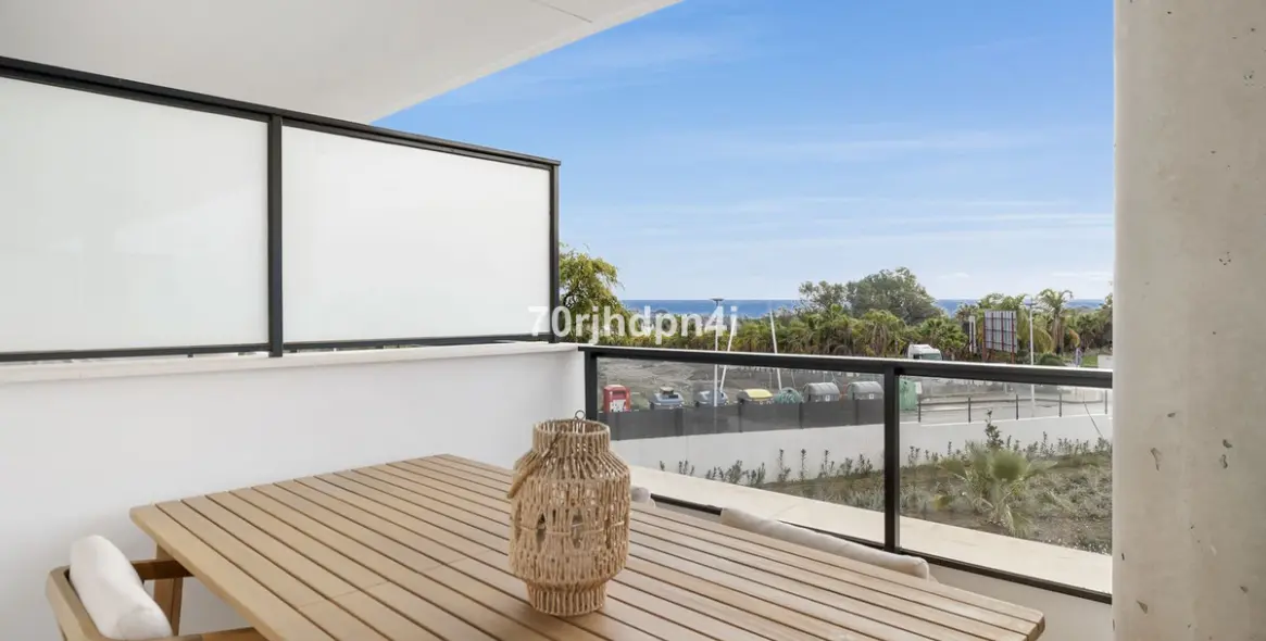 Продажа апартаментов на среднем этаже в Estepona 22