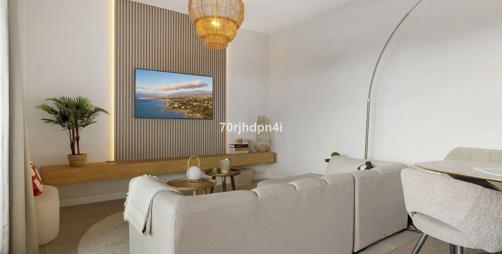 Продажа апартаментов на среднем этаже в Estepona 18