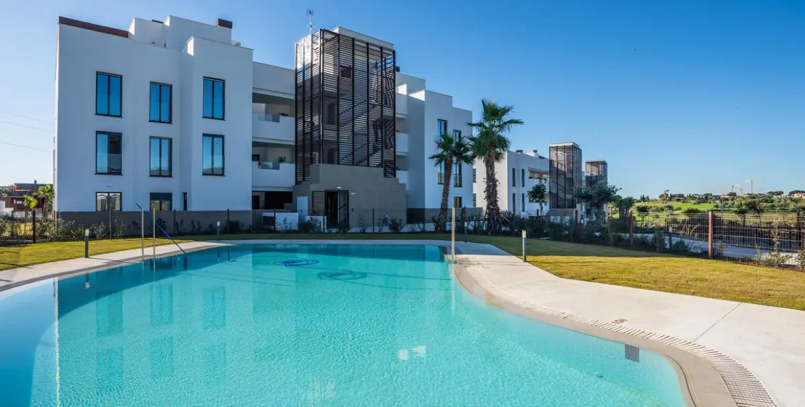 Продажа апартаментов на первом этаже в Bel Air 25