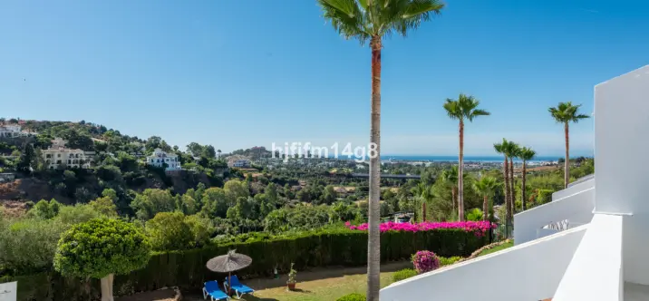 Продажа апартаментов на среднем этаже в La Quinta 1