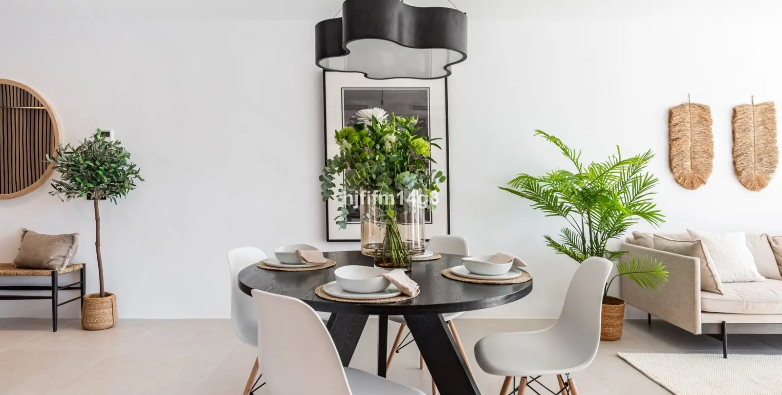 Sale of middle floor apartment in La Quinta 7