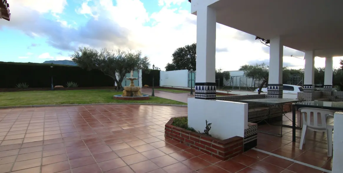 Sale of detached villa in Alhaurín el Grande 3