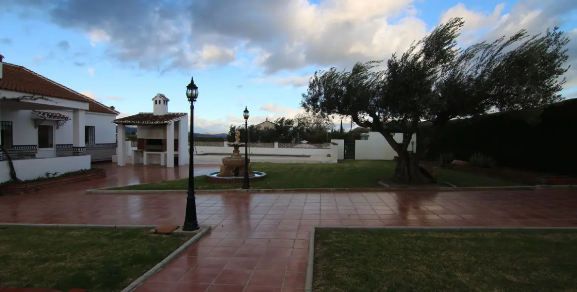 Sale of detached villa in Alhaurín el Grande 22