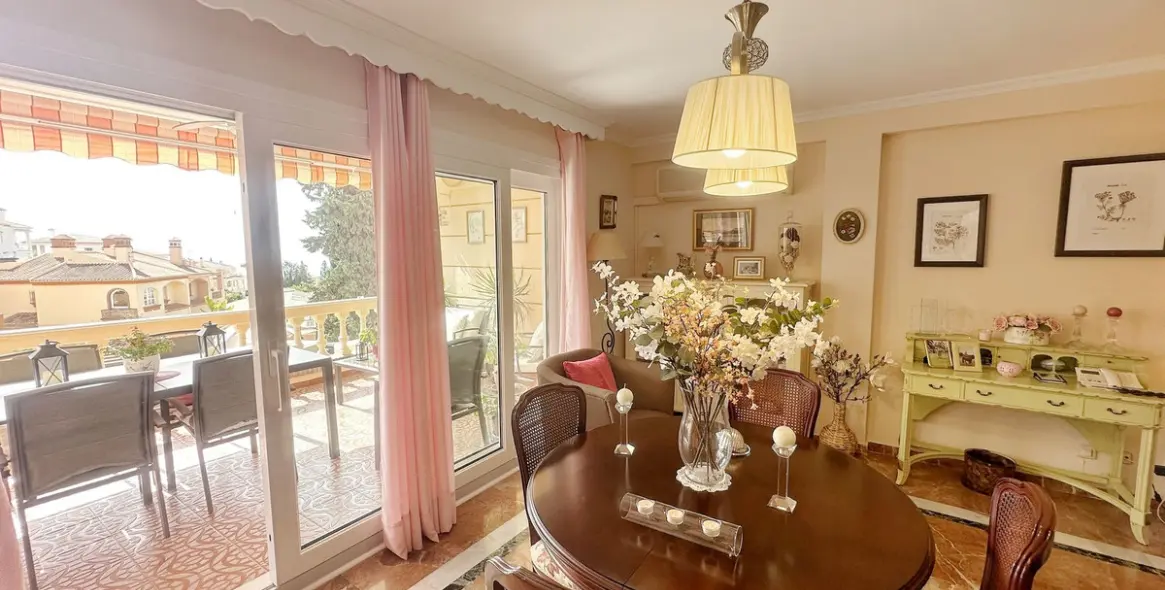 Venta de villa independiente en Rincón de la Victoria 3