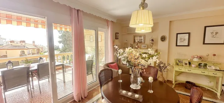 Sale of detached villa in Rincón de la Victoria 2