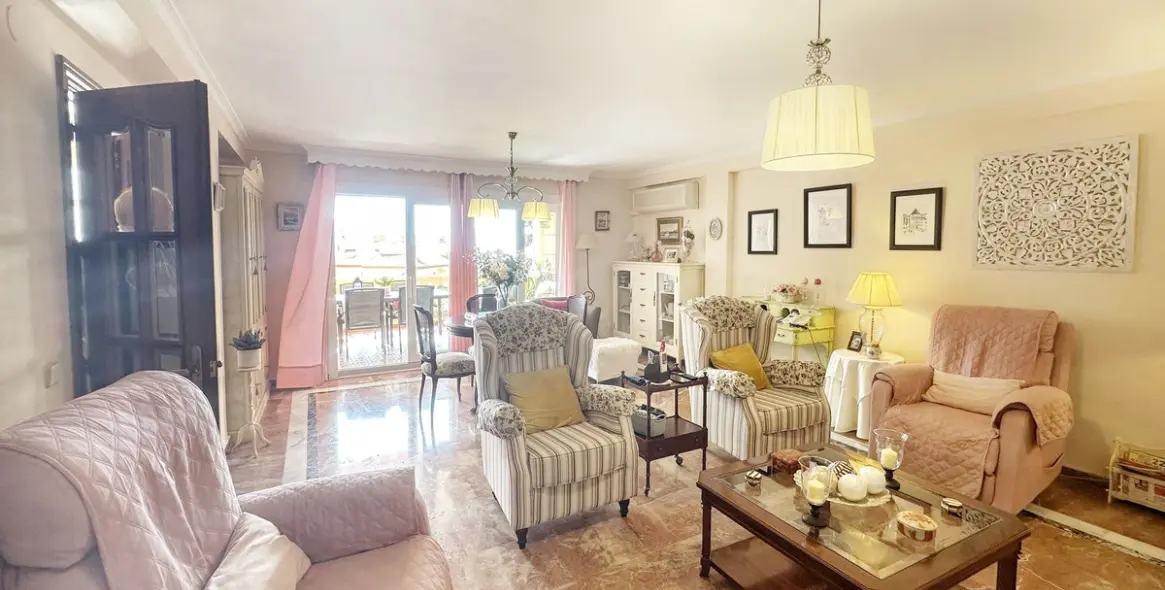 Venta de villa independiente en Rincón de la Victoria 7