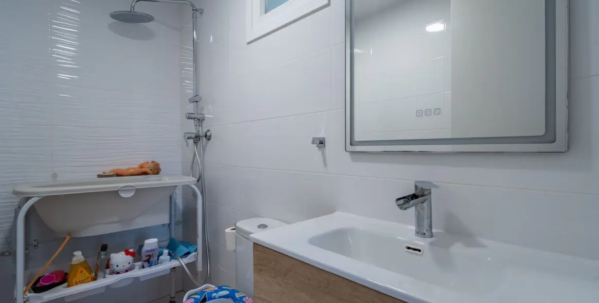 Venta de villa independiente en Málaga Este 16