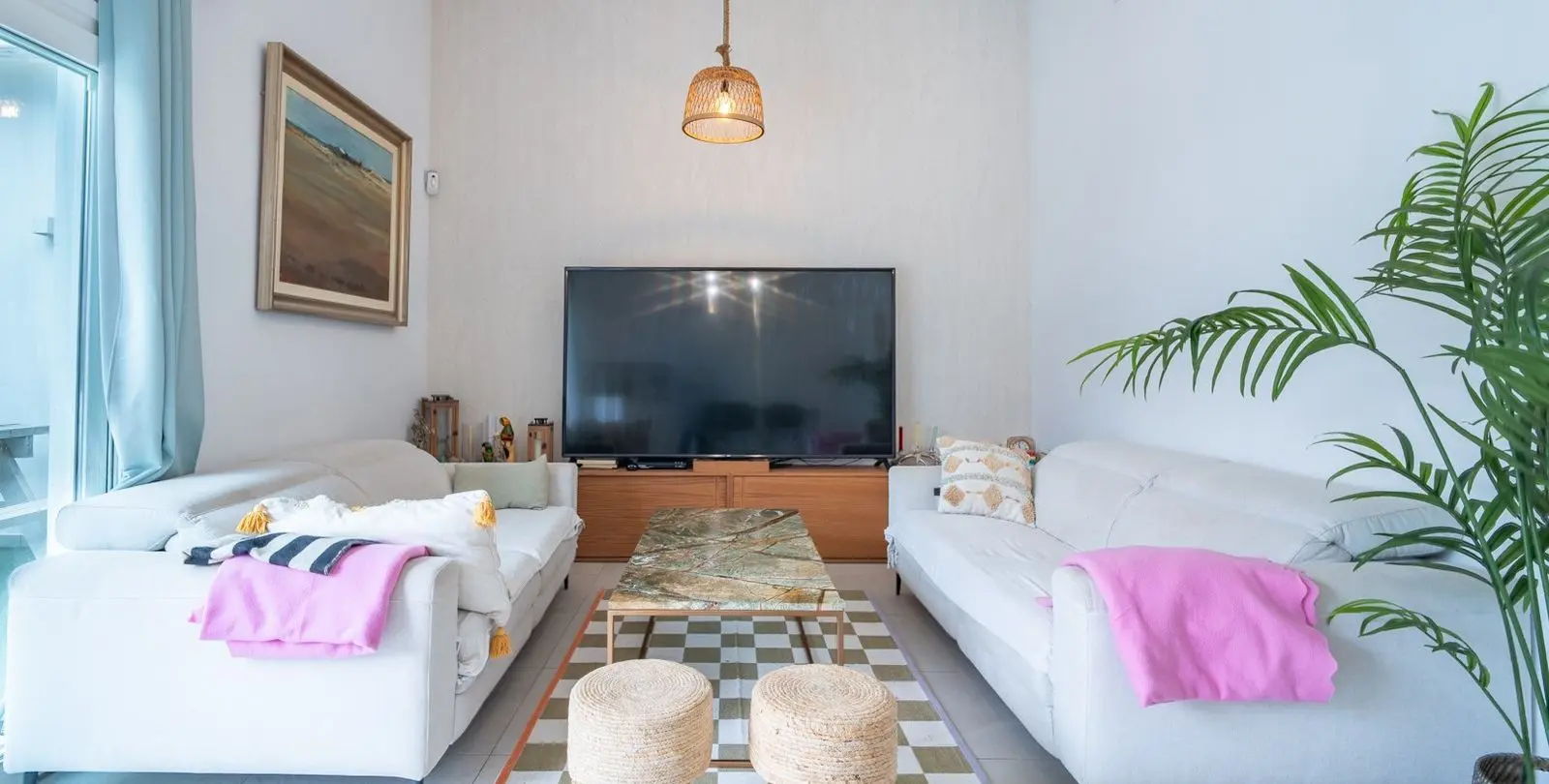 Sale of detached villa in El Candado 1