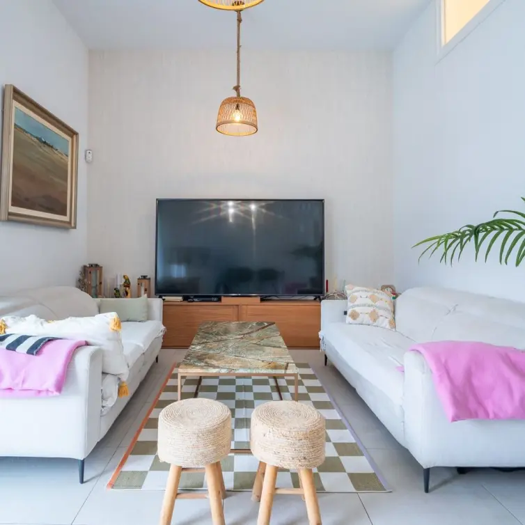 Sale of detached villa in El Candado