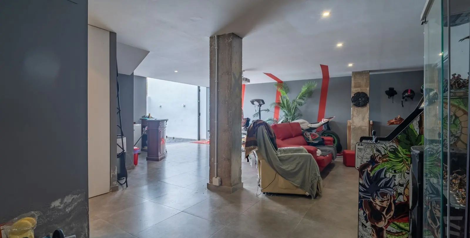 Sale of detached villa in El Candado 22