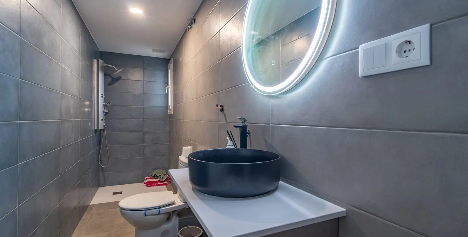Sale of detached villa in El Candado 26