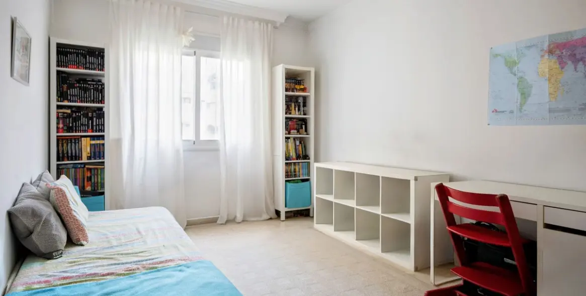 Venta de apartamento en planta media en Marbella 20