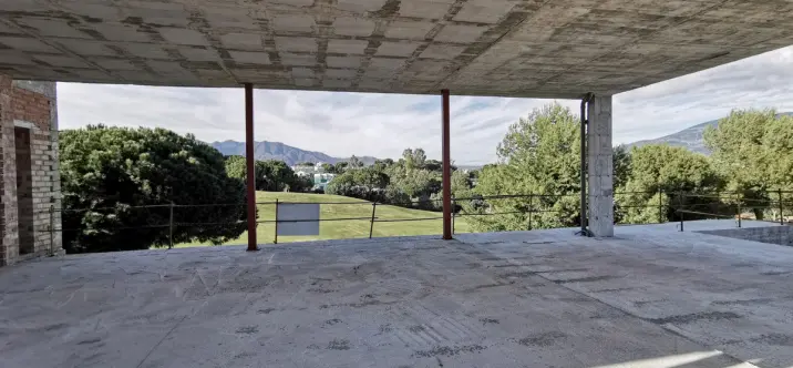 Venta de villa independiente en La Cala Golf 1