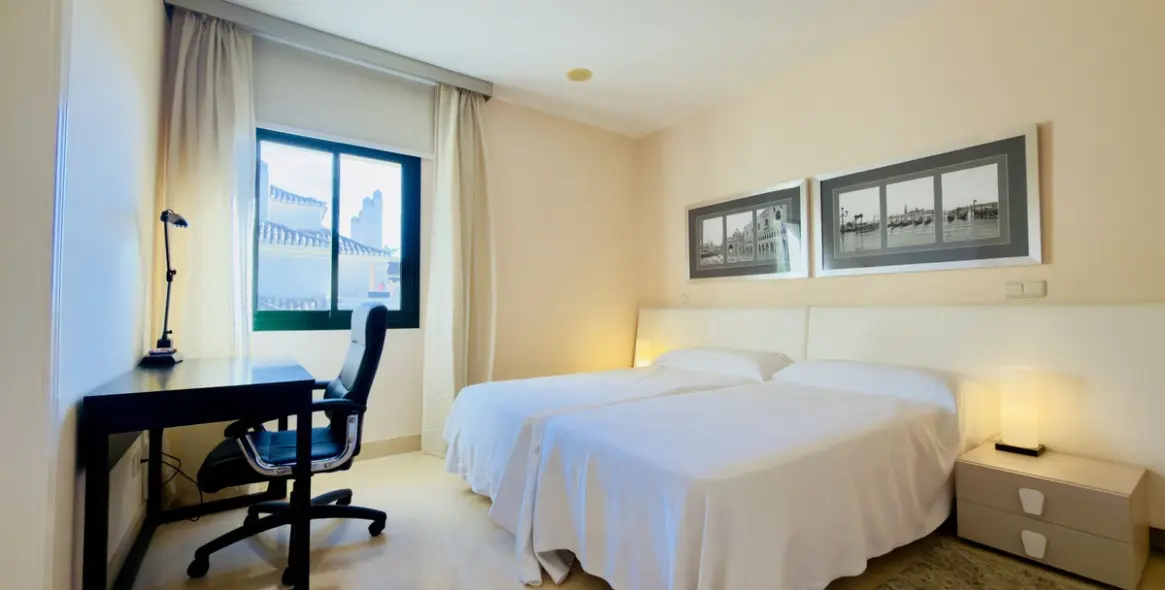 Venta de ático dúplex en Benahavís 6