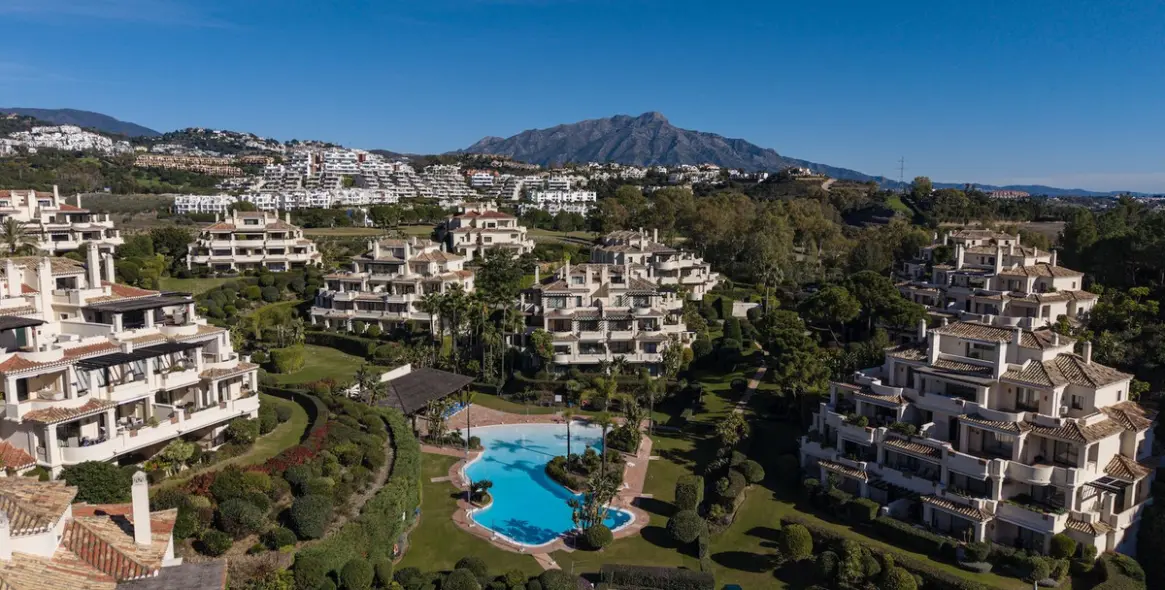 Sale of penthouse duplex in Benahavís 29