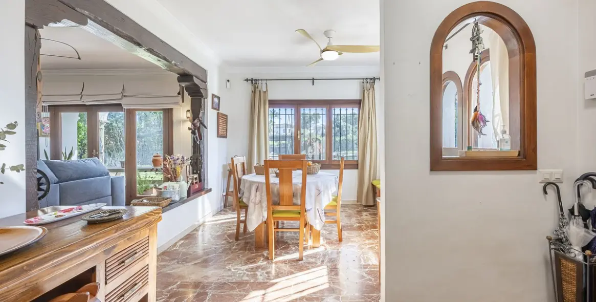 Venta de villa independiente en Guadalmina Alta 9