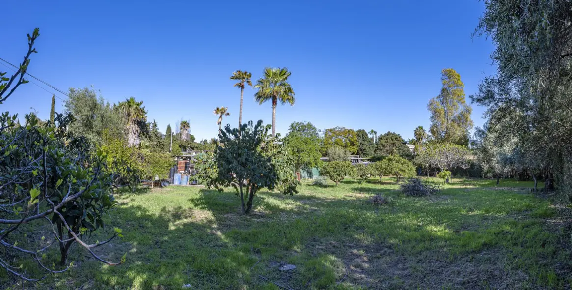 Venta de villa independiente en Guadalmina Alta 33