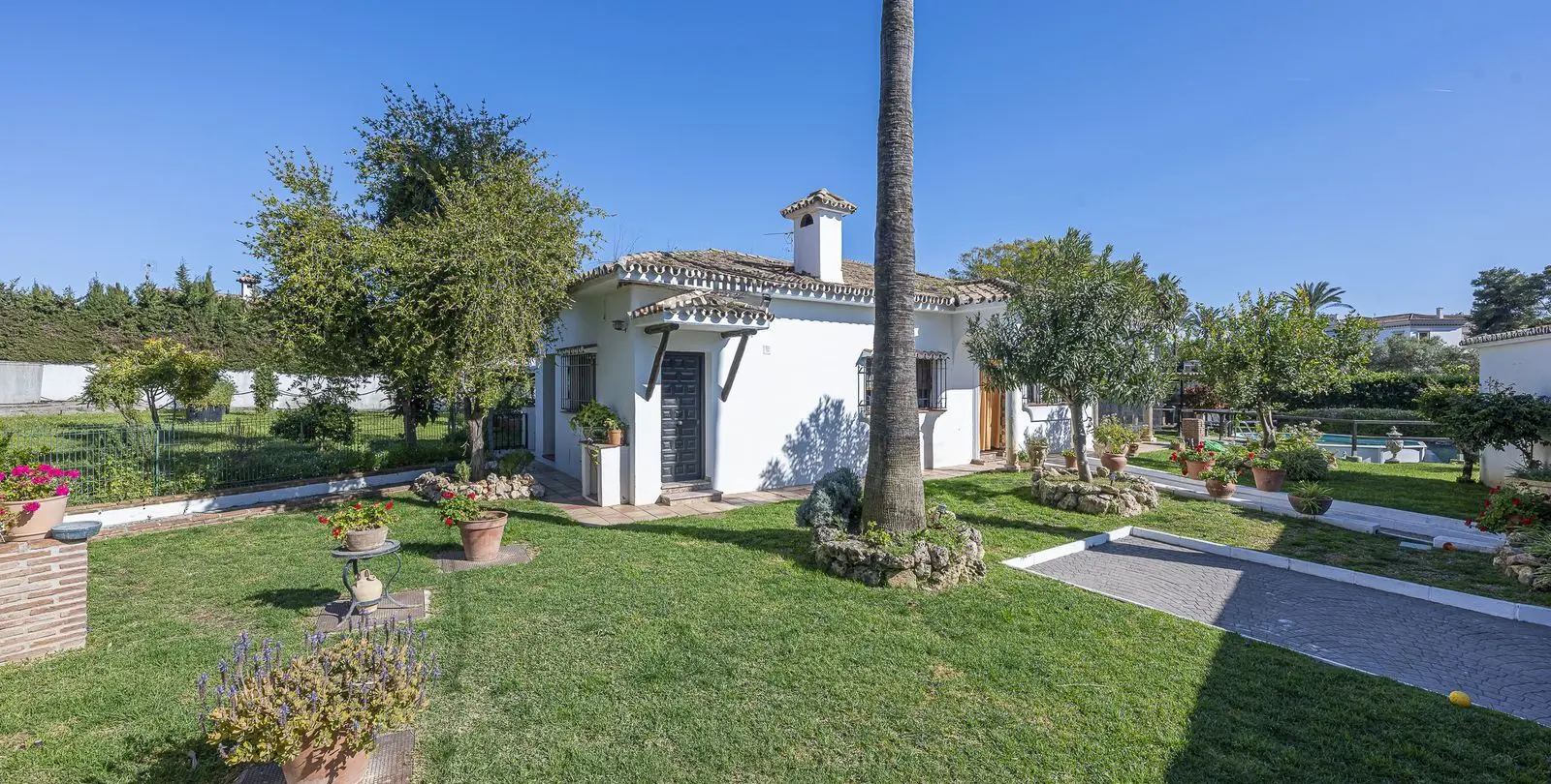 Venta de villa independiente en Guadalmina Alta 2