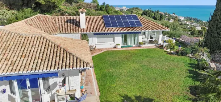 Venta de villa independiente en Benalmadena 2