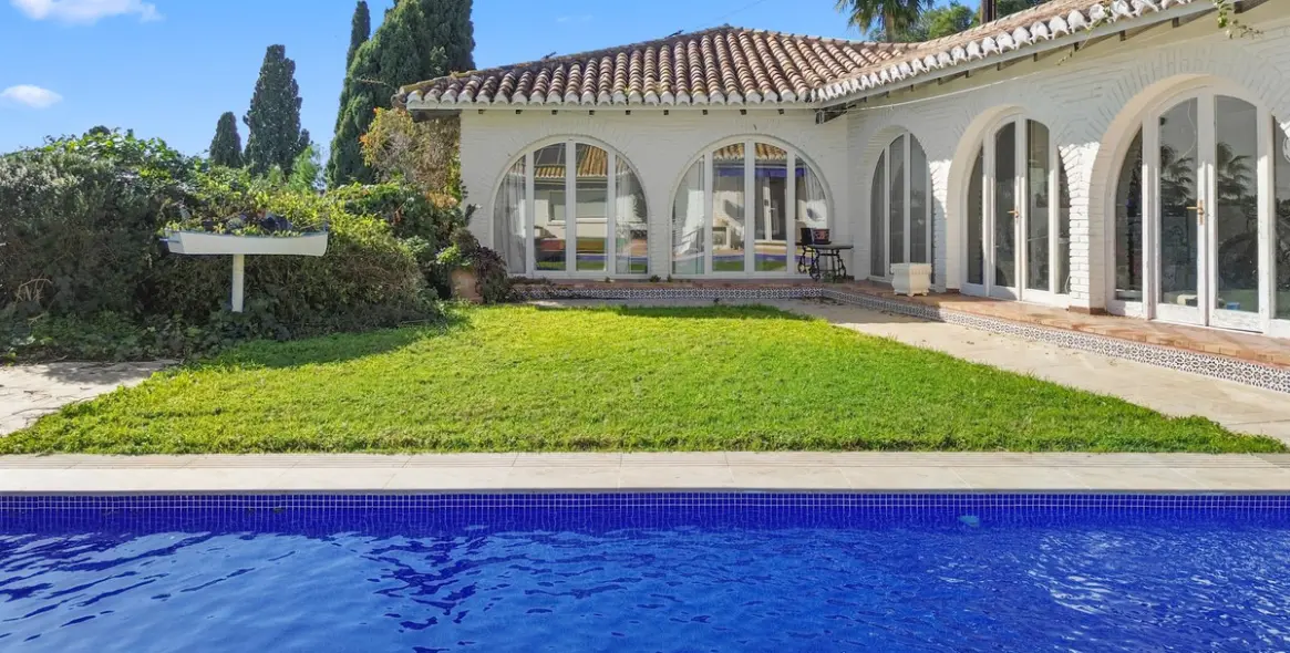 Venta de villa independiente en Benalmadena 10