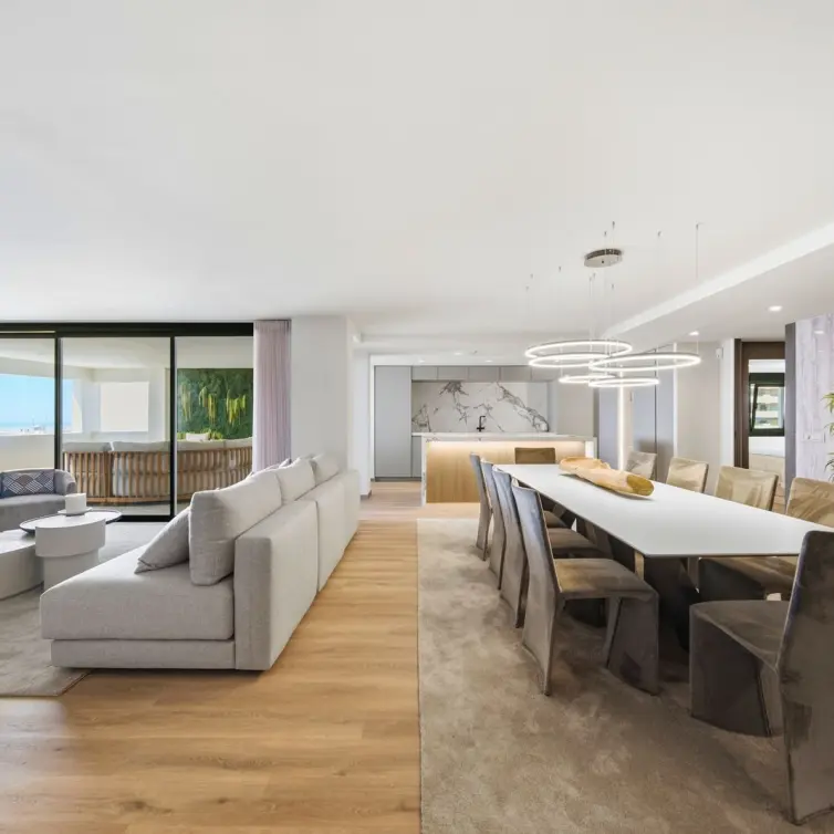 Продажа апартаментов на среднем этаже в Puerto Banús