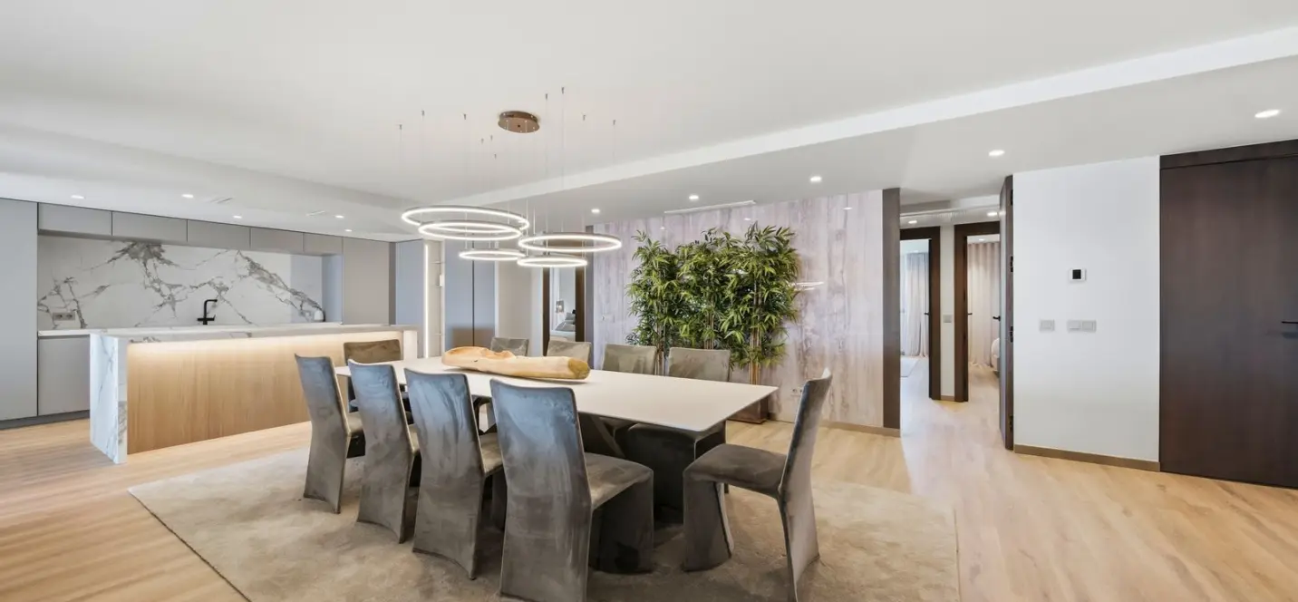 Продажа апартаментов на среднем этаже в Puerto Banús 3