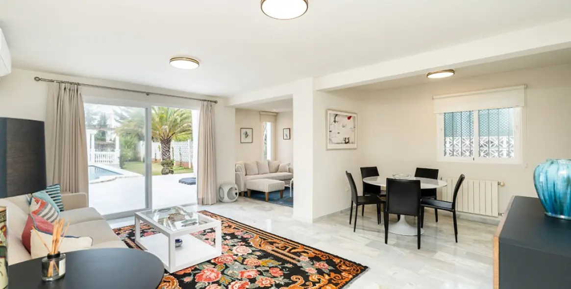 Venta de villa independiente en Marbesa 3