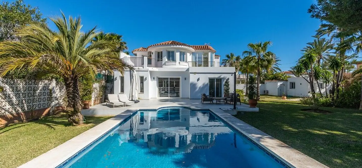 Venta de villa independiente en Marbesa 0